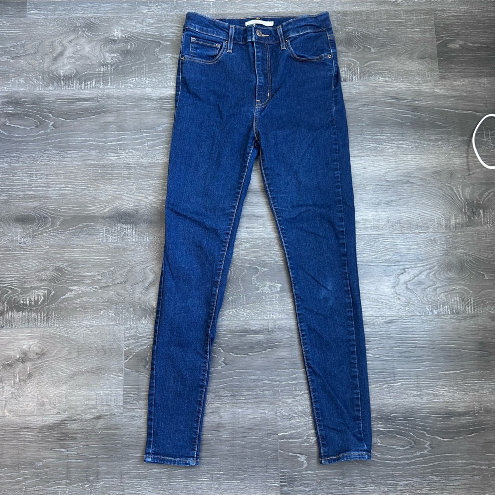 Levi’s Strauss Women’s Dark Wash Mile High Super Skinny Size 29